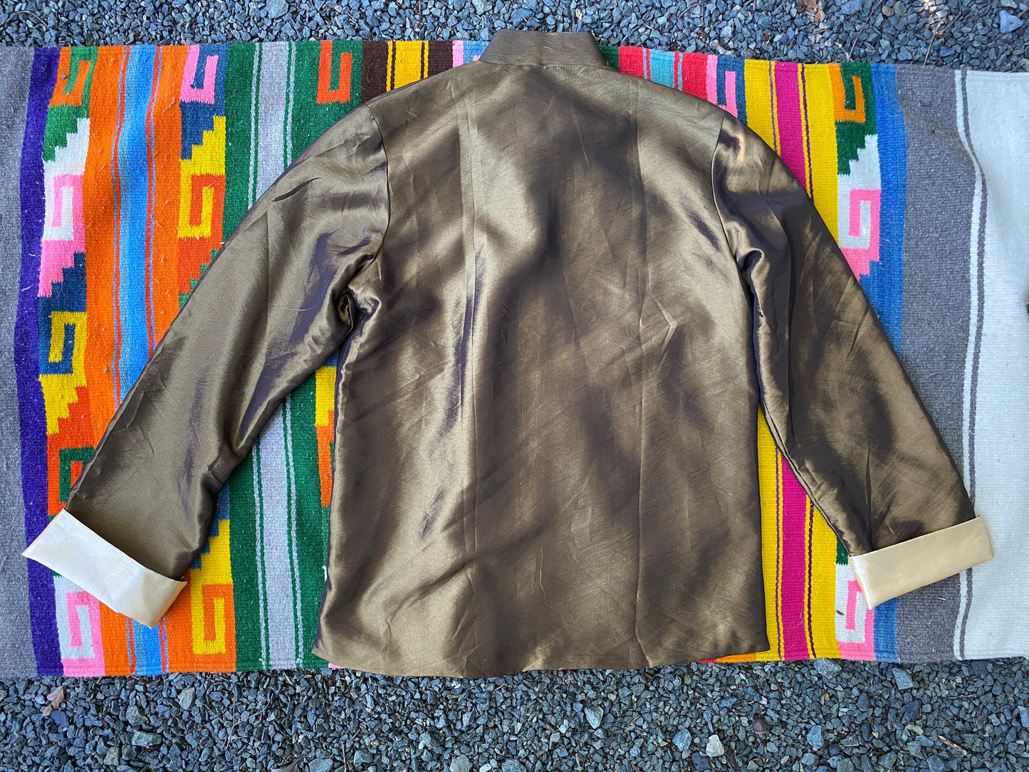 Tripp's Store / Brown and gold Chinese silk jacket // Women's Size Medium // dragon embroidered brown silk jacket