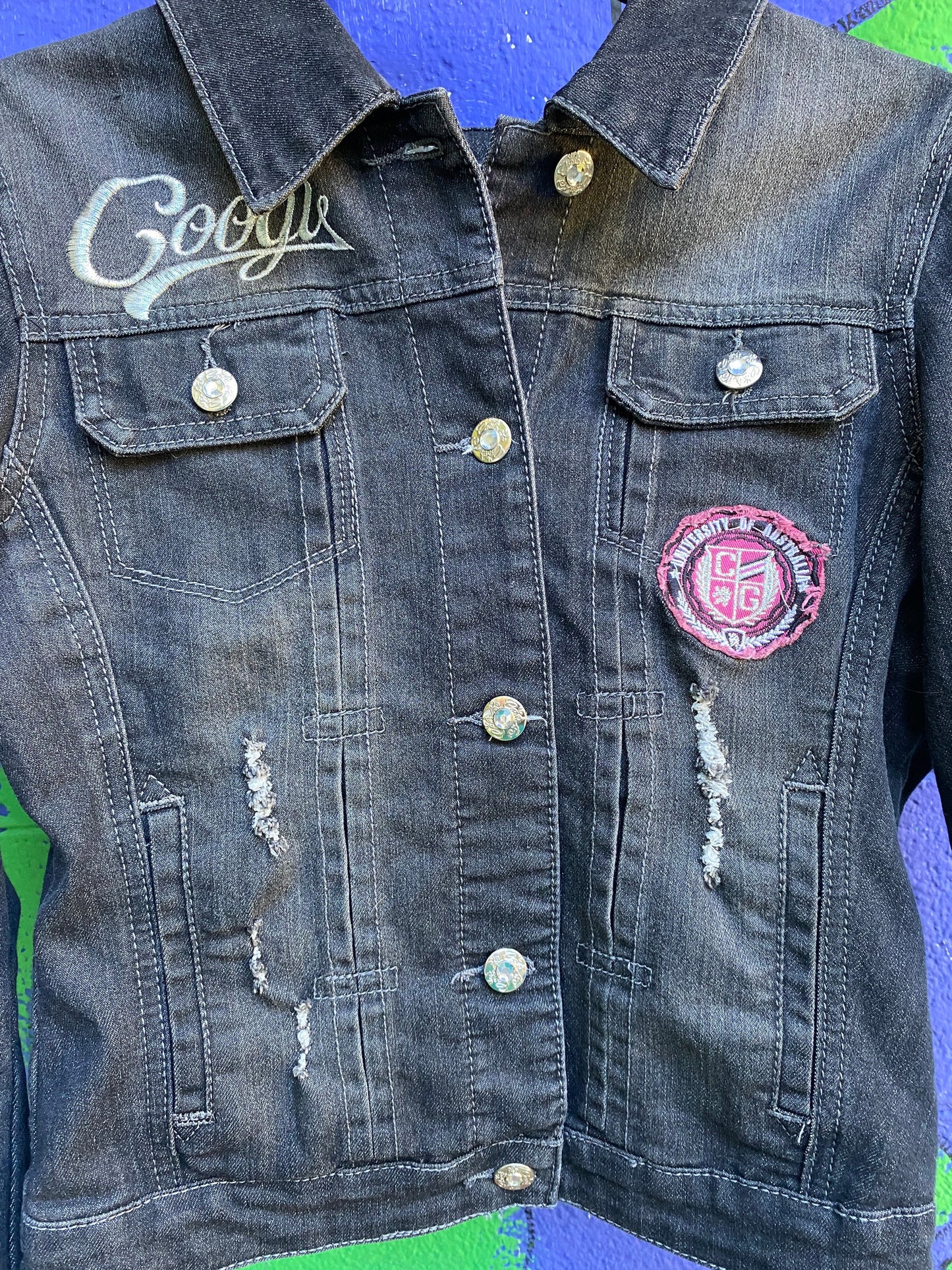 Tripp's Store / Vintage Coogi black denim trucker style jacket // Women's Size Medium // Black denim Coogi patched jacket