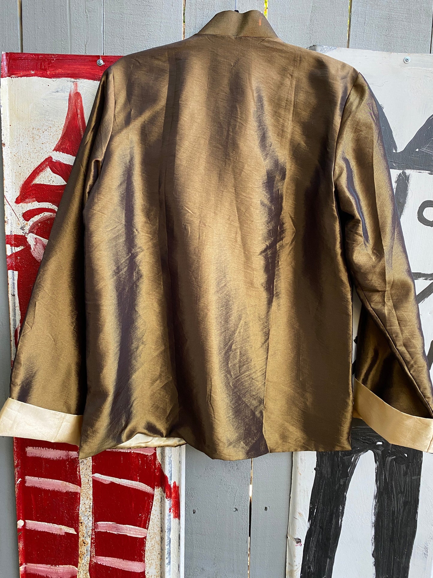 Tripp's Store / Brown and gold Chinese silk jacket // Women's Size Medium // dragon embroidered brown silk jacket