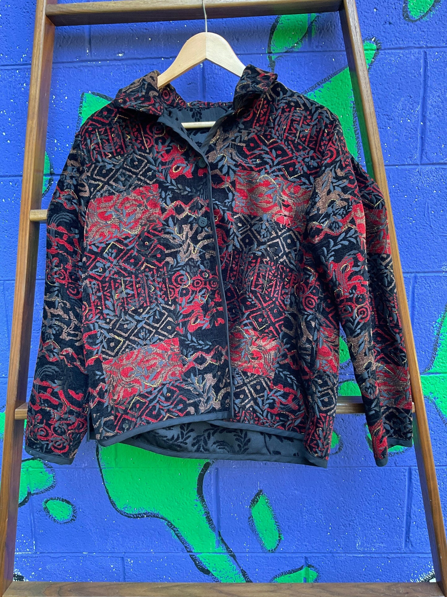 Tripp's Store / Jacket / Analogy reversible blazer // Women's Size small // Red and black dressy jacket