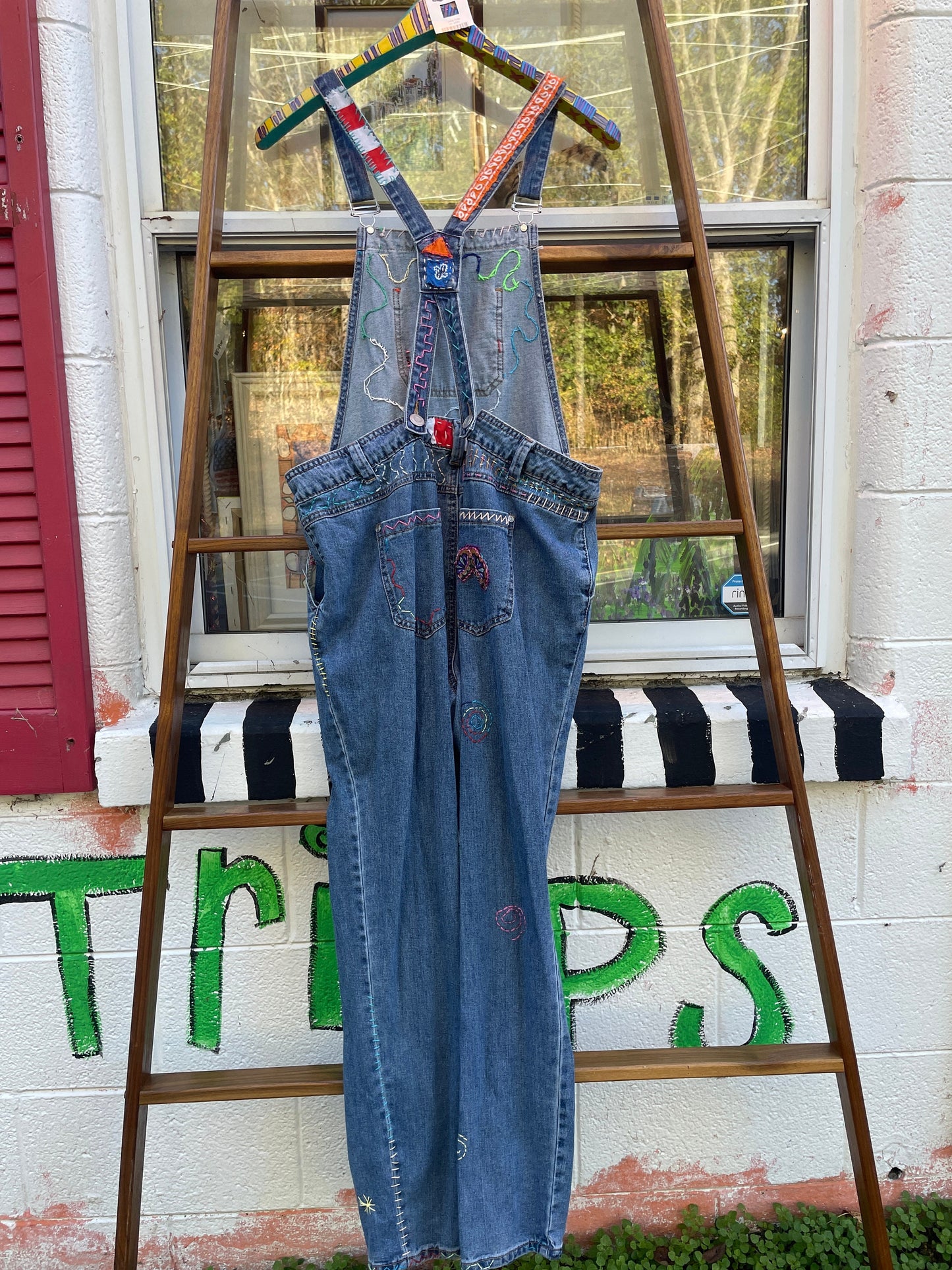 Tripp's Store : Bespoke light wash Vintage One of a kind Overalls // Unisex XL 40"x30" // Embroidered patchwork 90s boho Bib Overalls