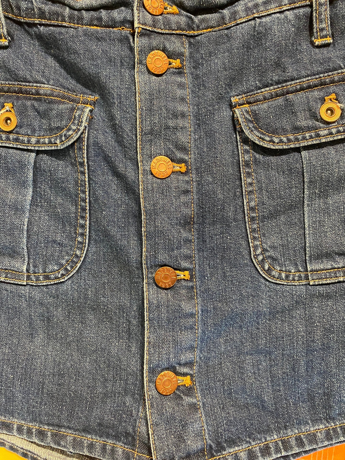 Tripp's Store / Madewell cargo style denim mini skirt // size 30 // blue jean cargo style short skirt