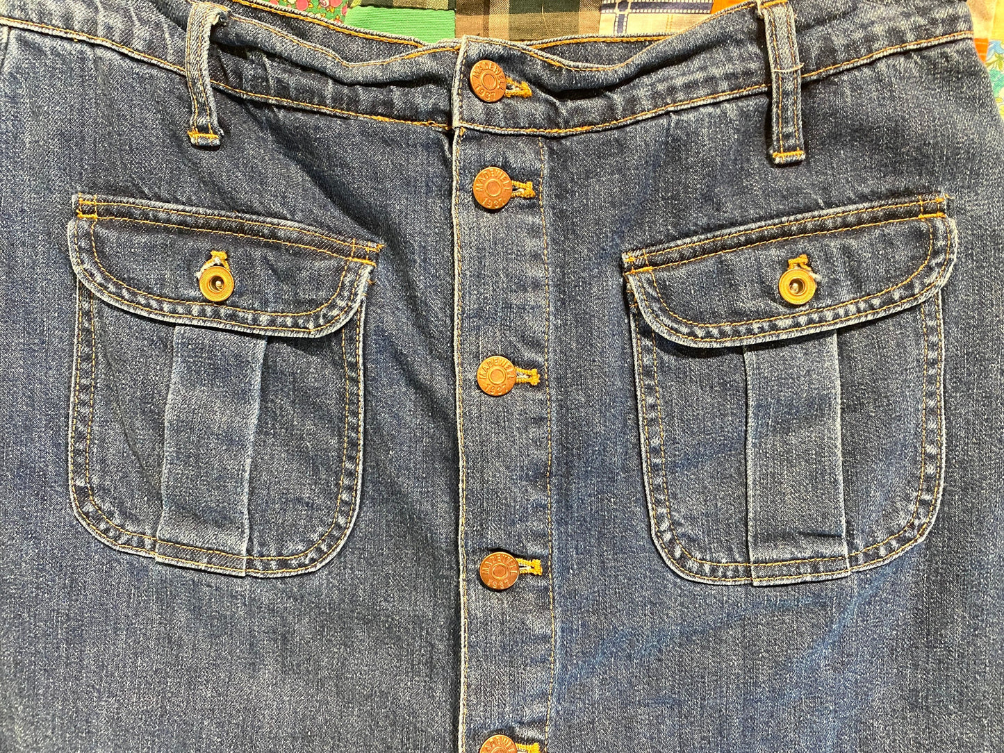 Tripp's Store / Madewell cargo style denim mini skirt // size 30 // blue jean cargo style short skirt