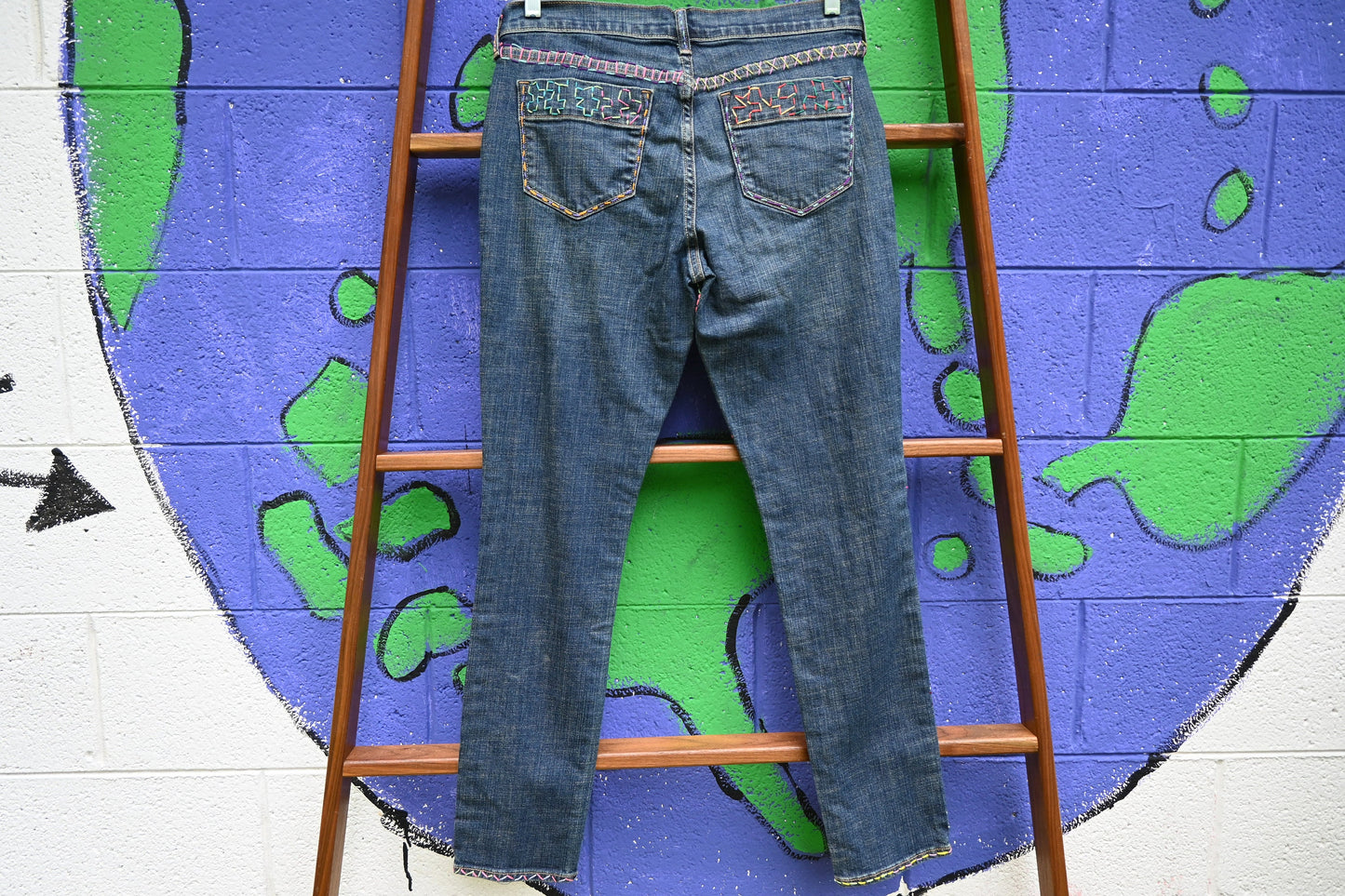 Tripp's Store : Authentissimo Bespoke Denim Jeans // Handstitched OOAK Embroidered Boho Straight Leg Medium Dark Wash High Waist Mom Jeans // Size 6 Short