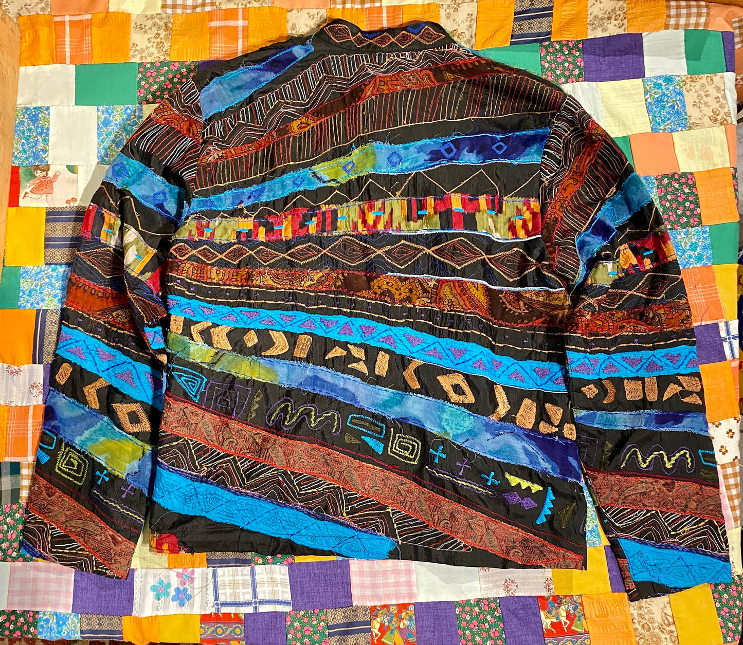 Tripp's Store / Jacket / Patchwork silk Chico's single breasted Blazer // size 0 // Multi print silk single breasted jacket